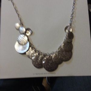 NEW TRY AND TIME 17"NECKLACE WITH EXTENDER. CIRCLE SHAPED  SILVER